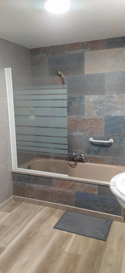 Piso Navas 2 Apartman Navas de San Antonio Kültér fotó